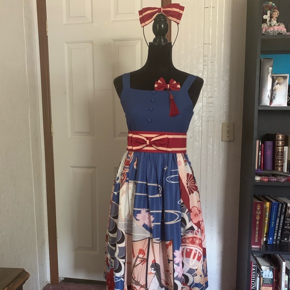 NWT Magic Tea Party’s White Crane Gratitude Lolita JSK with KC, Belt, and Clip - Picture 2 of 15